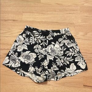 Old Navy High Waist Black and White Floral Shorts